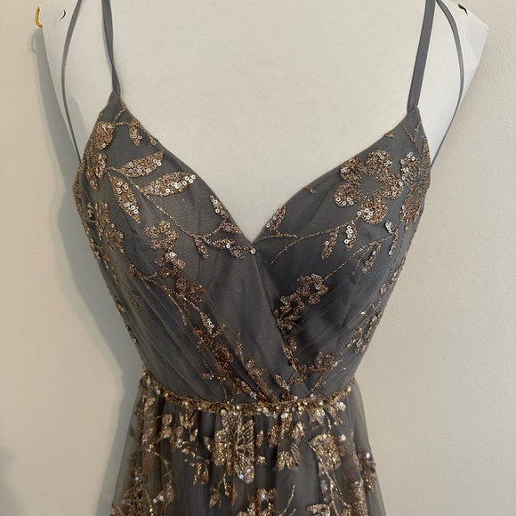 Collette Prom Dress worn once. In like new condition - Picture 8 of 9